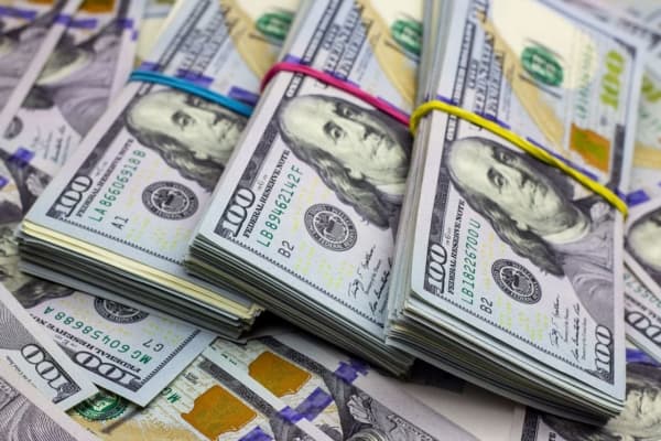 Banca venezolana pierde 10,4% en divisas en agosto: el P2P recibe la presión