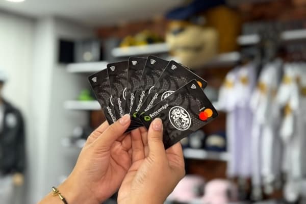 Bancamiga y su tarjeta de los Leones: jugada que mira al P2P cripto