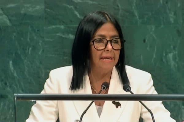 Delcy promete elecciones y seguridad jurídica: ¿y el mercado P2P?