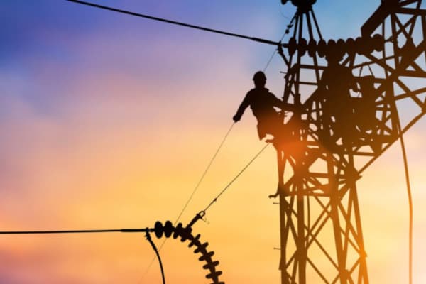 Luz a US$0,069 el kWh: el imán silencioso de Venezuela para el cripto