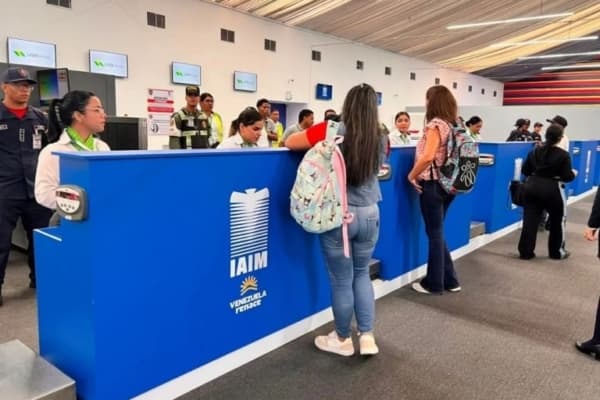 Maiquetía 2027: cavilaciones sobre el impacto P2P y el flujo de dólares en efectivo