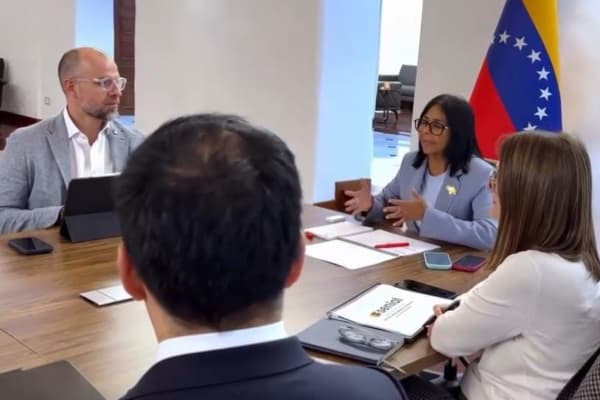 Máquinas fiscales fuera: alivio al comercio, pero el ojo del SENIAT sigue