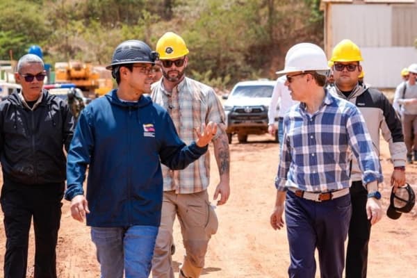 Oro venezolano con capital gringo: la señal que mira el mercado P2P