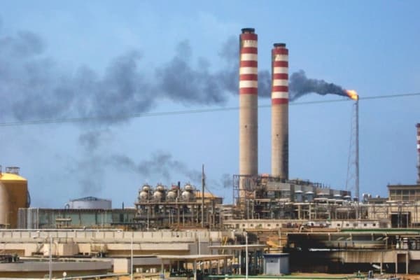 Pdvsa apunta a 600.000 barriles refinados en 2027: ¿qué pasa con el dólar P2P?