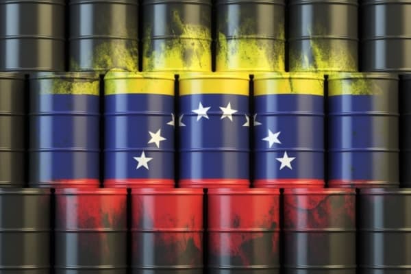 Petróleo a EE.UU. pierde ritmo: ¿presión extra al dólar y al USDT?