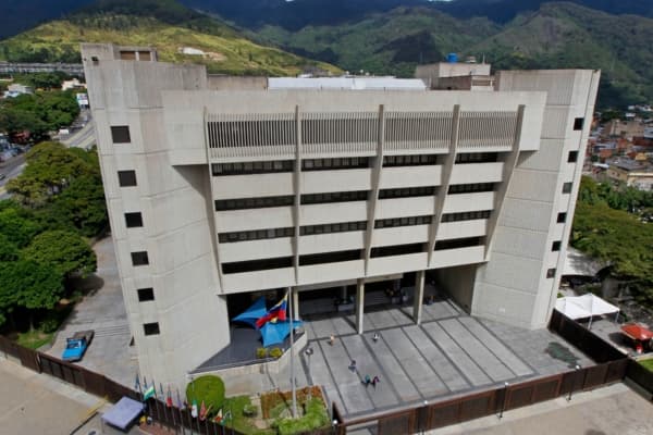 Reforma al TSJ: lo que se juega la banca y el P2P venezolano