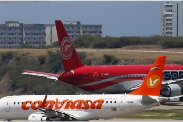 Seniat a las aerolíneas: la factura fiscal ya no se negocia en los boletos