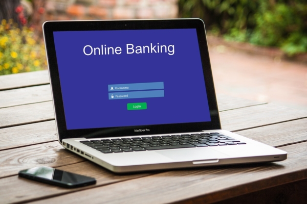 Depósitos bancarios caen y el P2P gana terreno: ¿hacia dónde va el dinero?