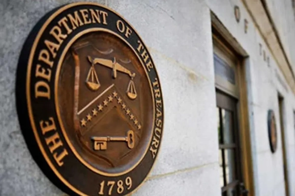 OFAC flexibiliza contratos en Venezuela pero mantiene veto a cripto: impacto P2P
